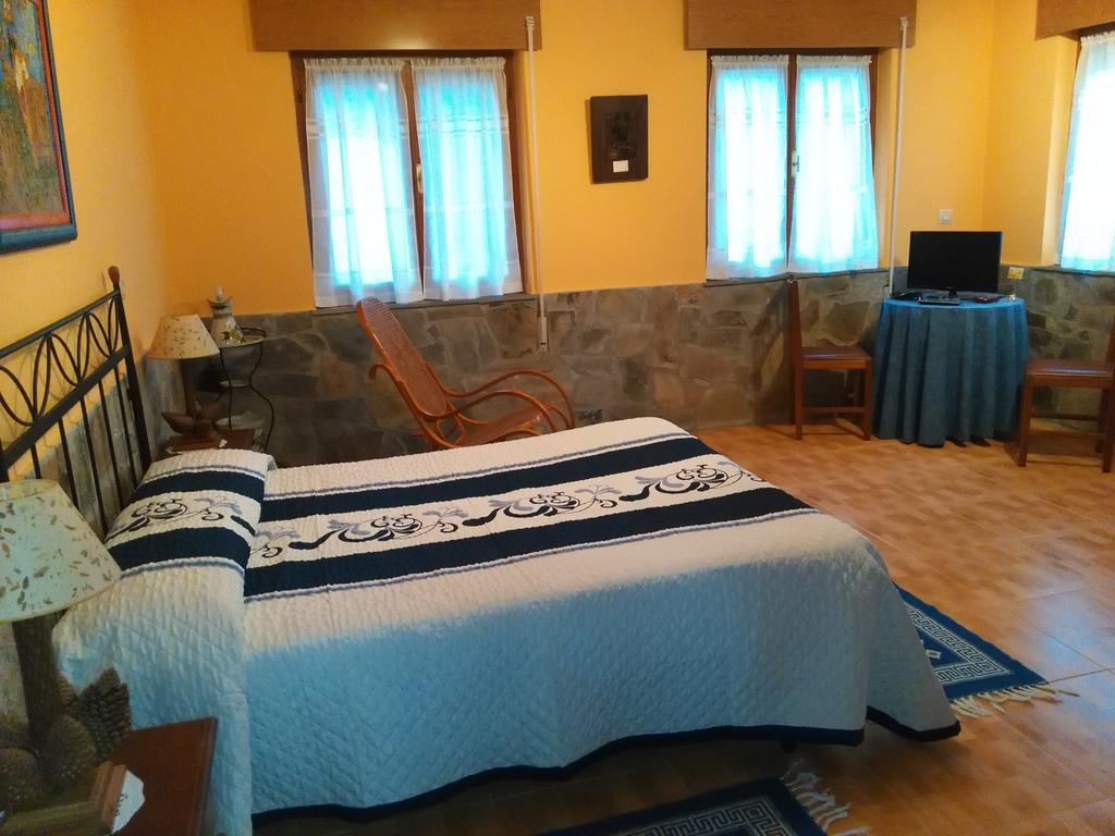 Apartamentos Rurales Casa El Caminero Merás Extérieur photo